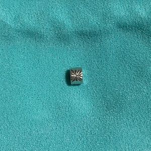 Pandora Sunburst Clip Charm